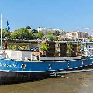 Péniche Djebelle Francia